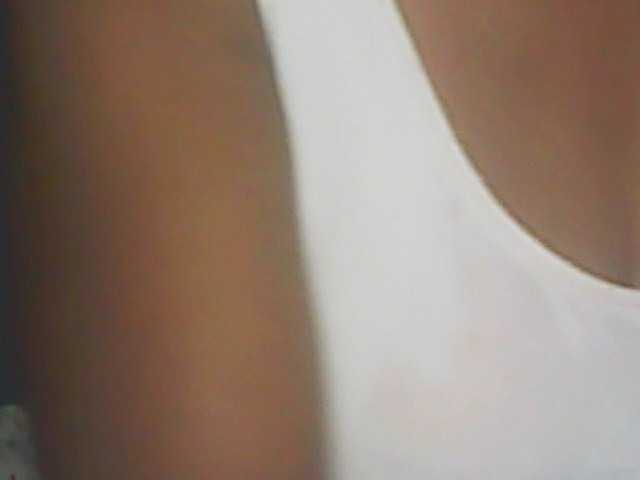 hotmomsexy live cam on BongaCams