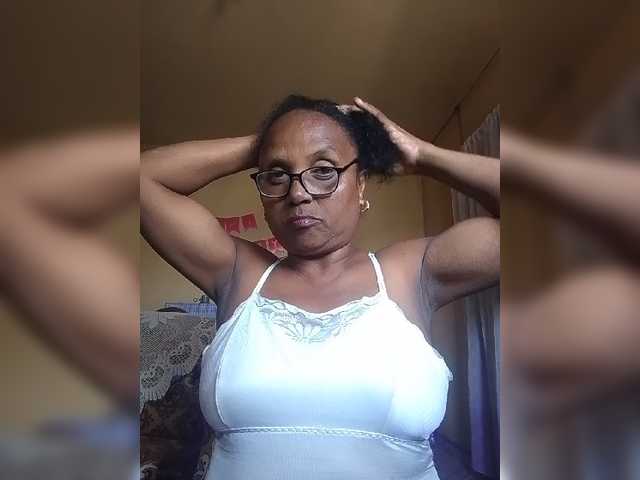 hotmomsexy live cam preview