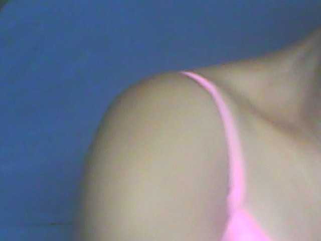 hotmomsexy live cam on BongaCams