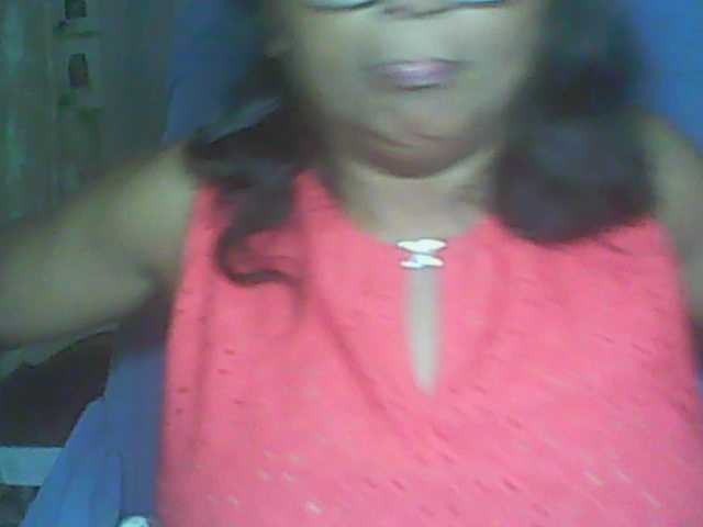 hotmomsexy live cam on BongaCams