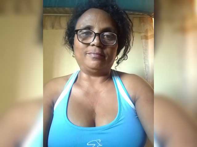 hotmomsexy live cam preview
