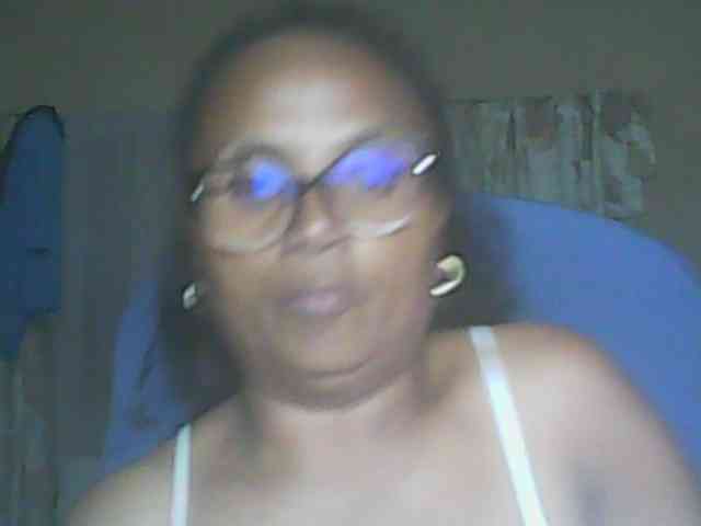 hotmomsexy webcam