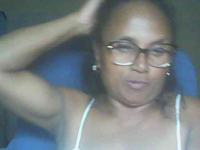 hotmomsexy webcam