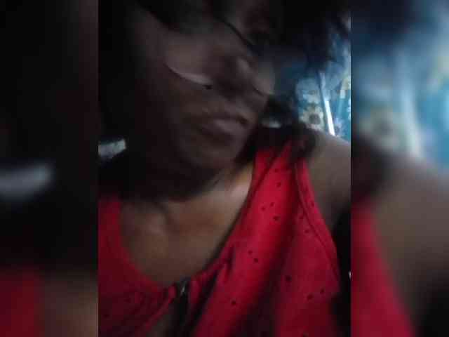 hotmomsexy webcam