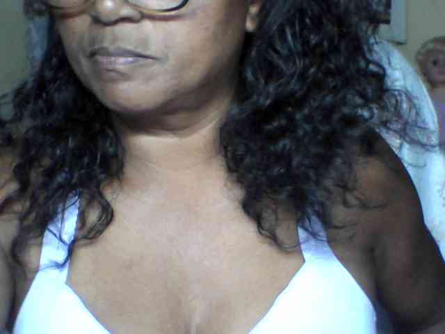hotmomsexy webcam