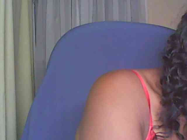 hotmomsexy webcam