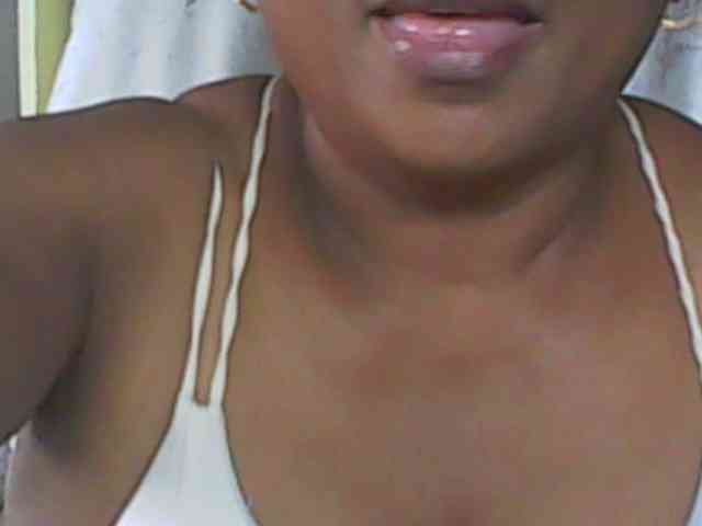 Modèle: hotmomsexy