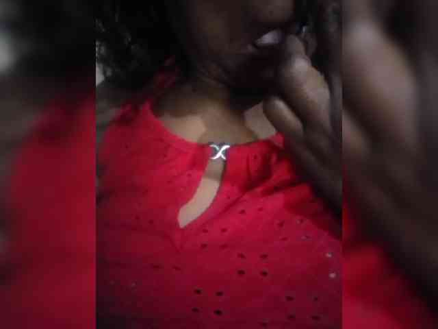 hotmomsexy webcam