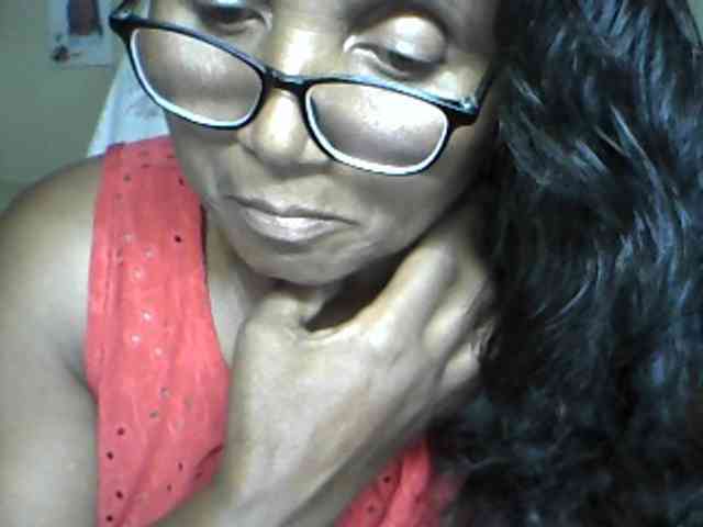 hotmomsexy webcam