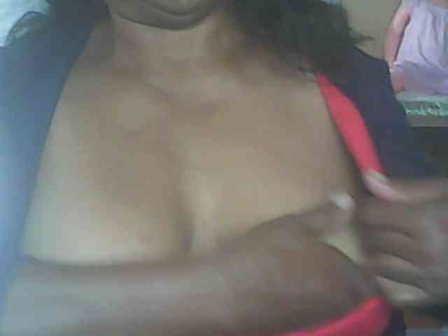 hotmomsexy webcam