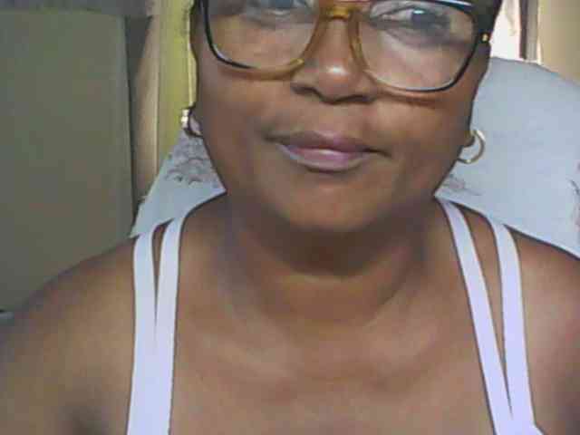hotmomsexy webcam