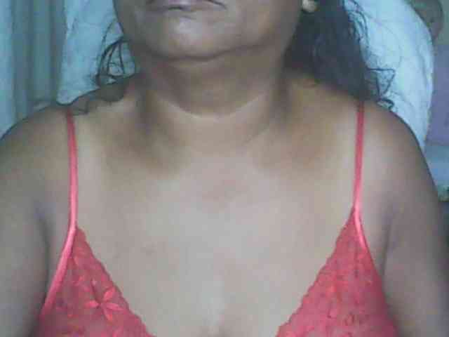 hotmomsexy webcam
