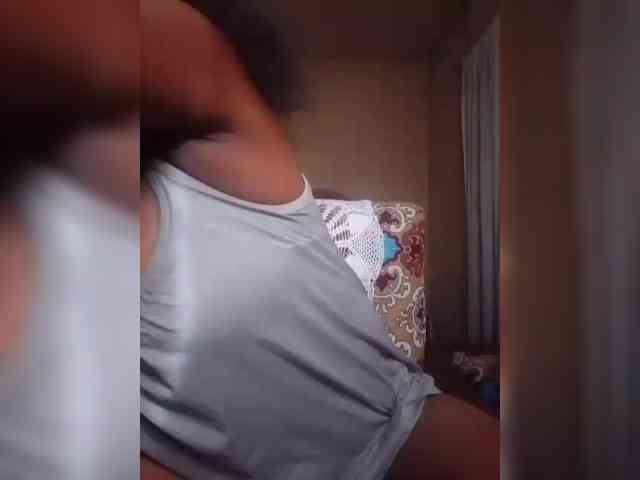 hotmomsexy webcam