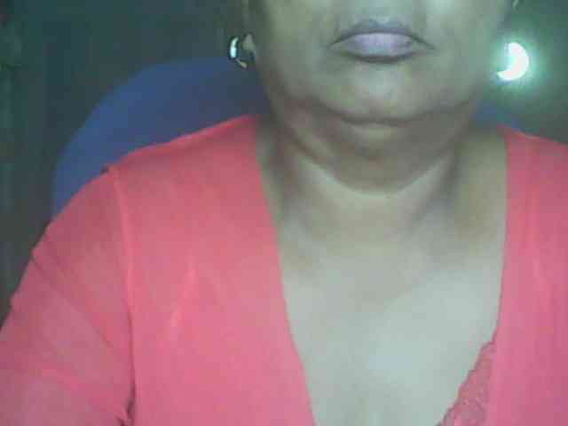 hotmomsexy webcam