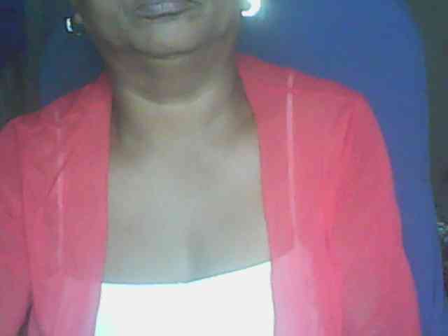 hotmomsexy webcam