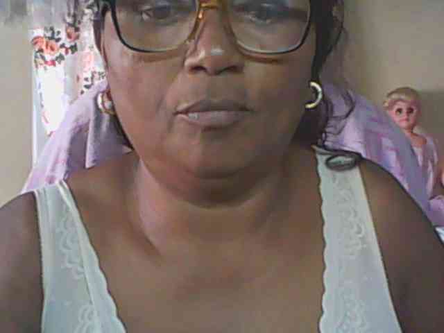hotmomsexy webcam