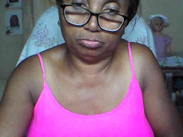 hotmomsexy webcam