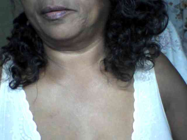 hotmomsexy webcam