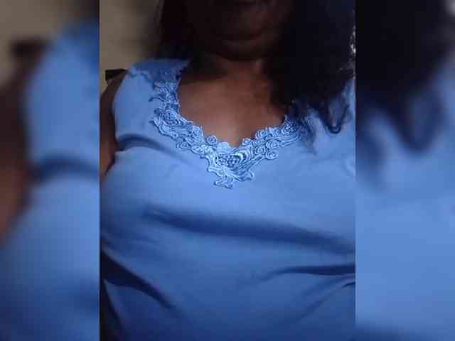 hotmomsexy webcam