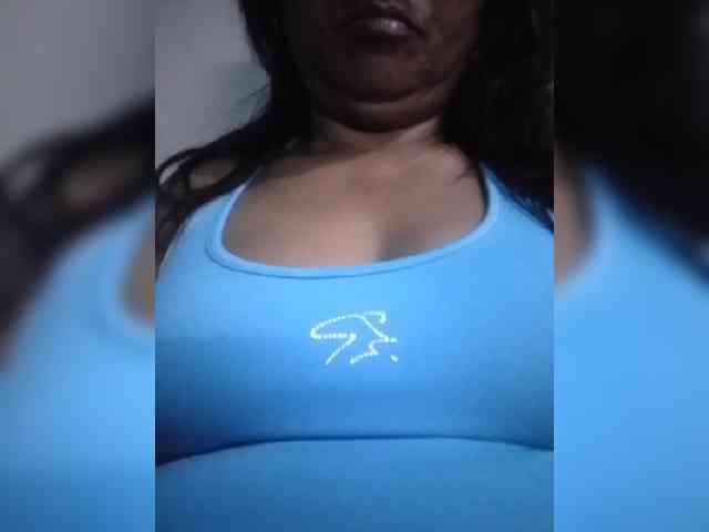 hotmomsexy webcam