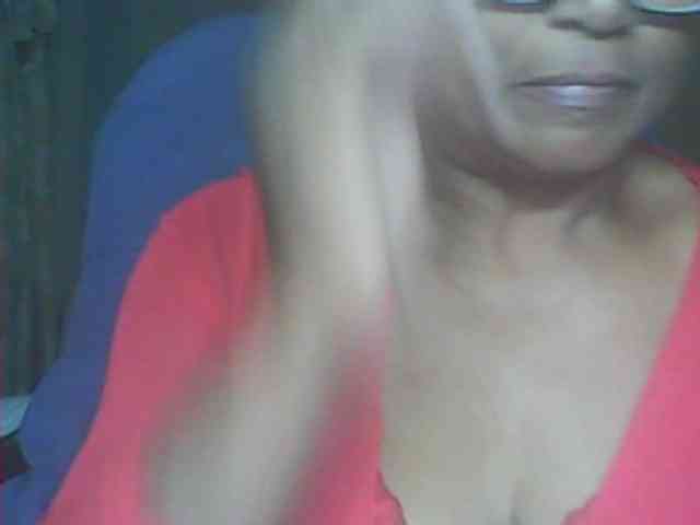 Modèle: hotmomsexy