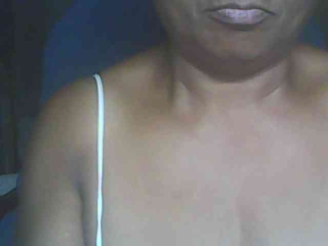 hotmomsexy webcam