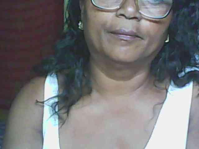 hotmomsexy webcam