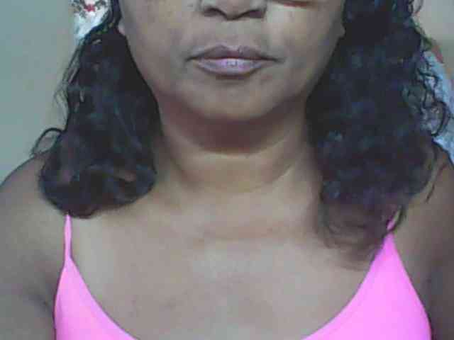 hotmomsexy webcam