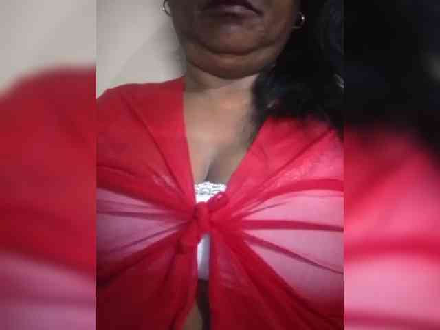 Modèle: hotmomsexy