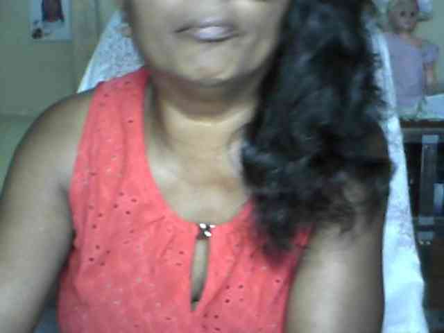 hotmomsexy webcam