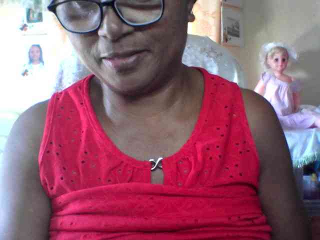 hotmomsexy webcam