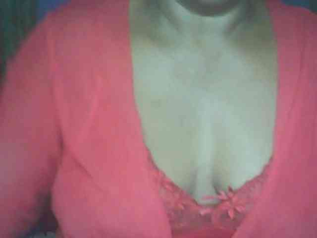 Modèle: hotmomsexy