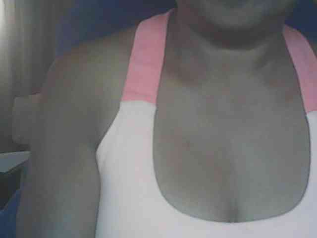 hotmomsexy webcam