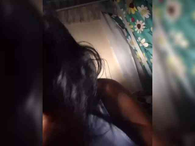 hotmomsexy webcam