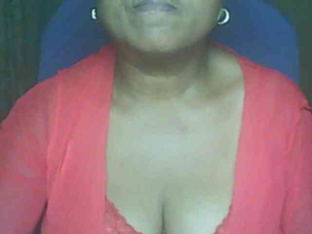 hotmomsexy webcam