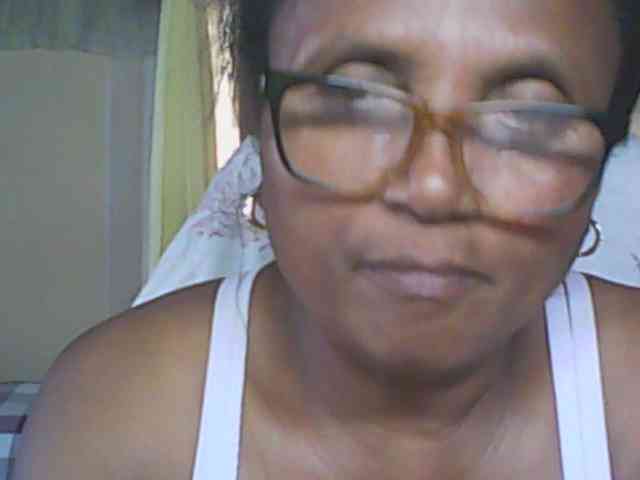 hotmomsexy webcam
