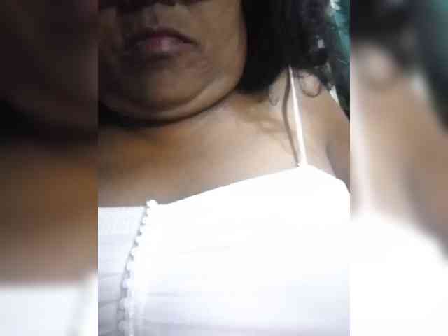hotmomsexy webcam