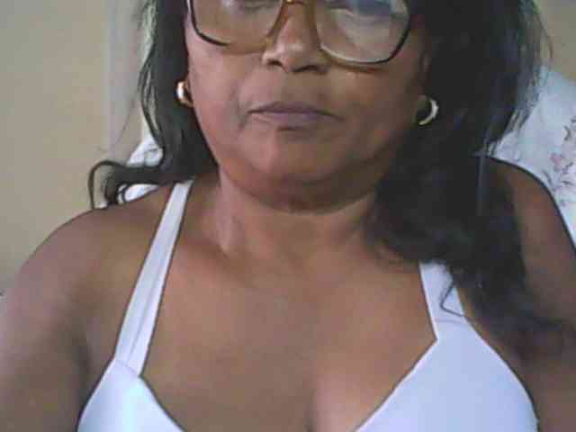 hotmomsexy webcam