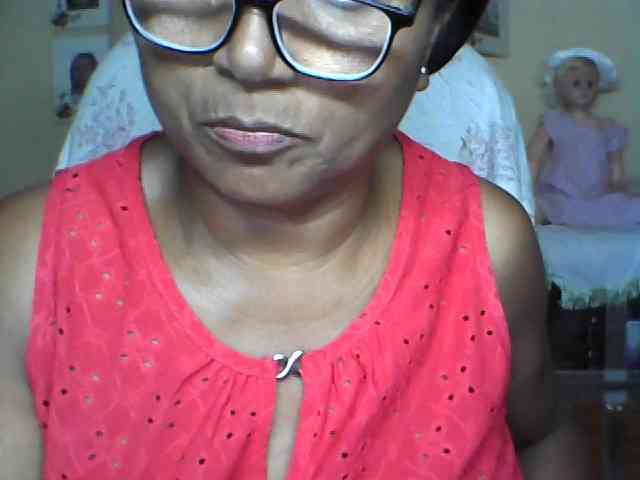hotmomsexy webcam