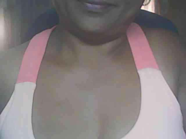 hotmomsexy webcam