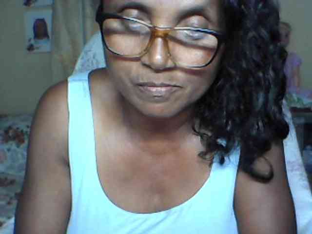 hotmomsexy webcam