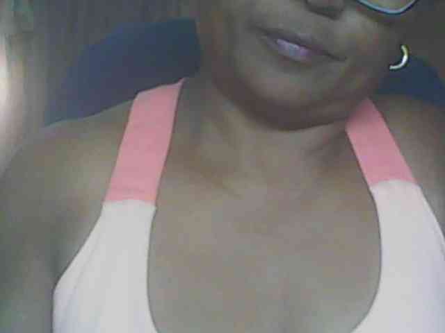 hotmomsexy webcam