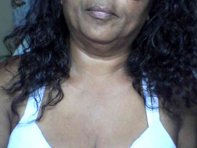 hotmomsexy webcam