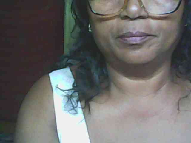 hotmomsexy webcam