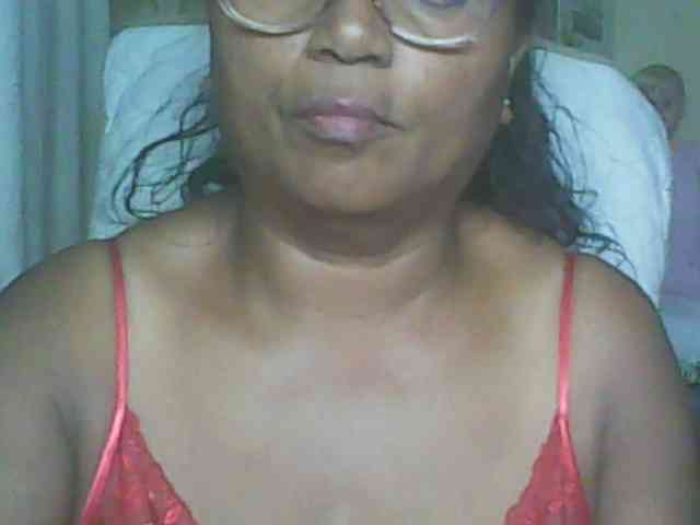 hotmomsexy webcam