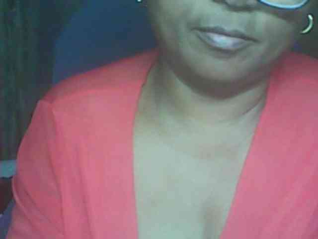 hotmomsexy webcam