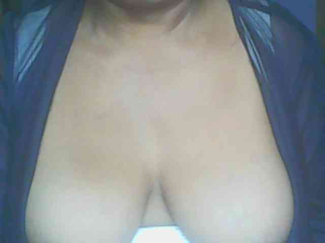 hotmomsexy webcam