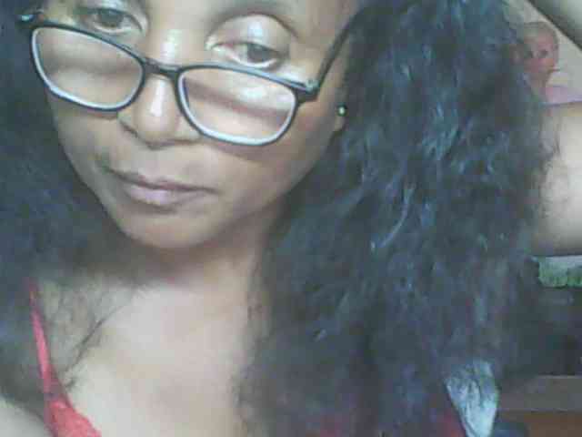 hotmomsexy webcam