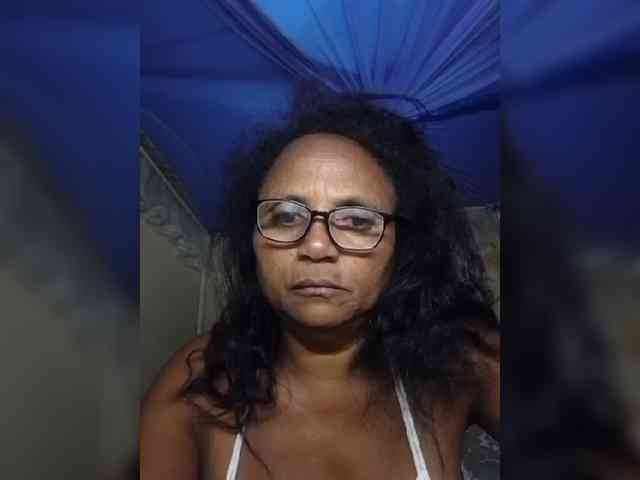hotmomsexy webcam