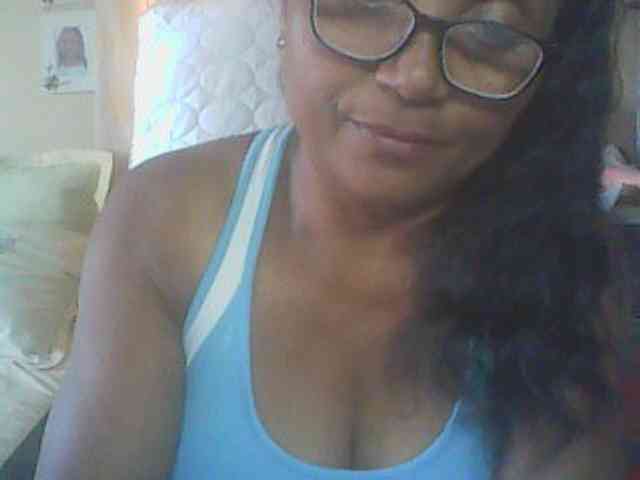 hotmomsexy webcam